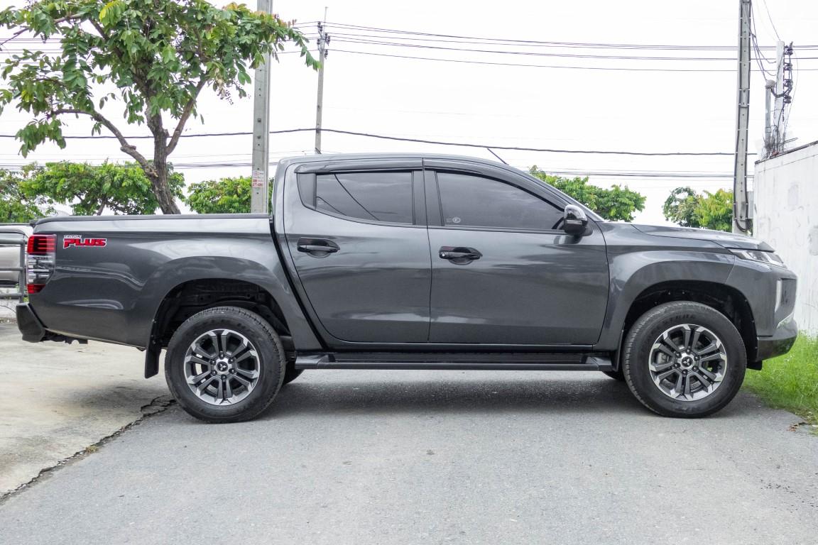 Mitsubishi Triton Doublecab 2.4 GT Plus M/T 2023 *SK2047*